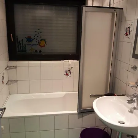 Near Stuttgart Messe / Trade Centre * 菲尔德施塔特